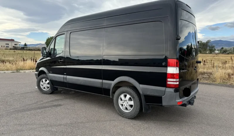 
								2010 Mercedes-Benz Sprinter 2500 Cargo Van full									