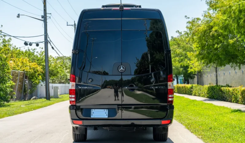 
								2012 Mercedes-Benz Sprinter 2500 Executive Coach full									