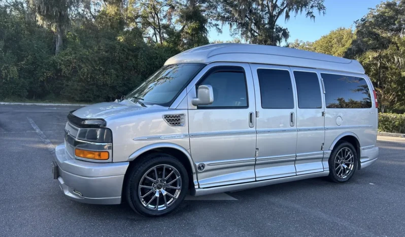 
								2013 Chevrolet Express Explorer Limited SE Conversion Van full									