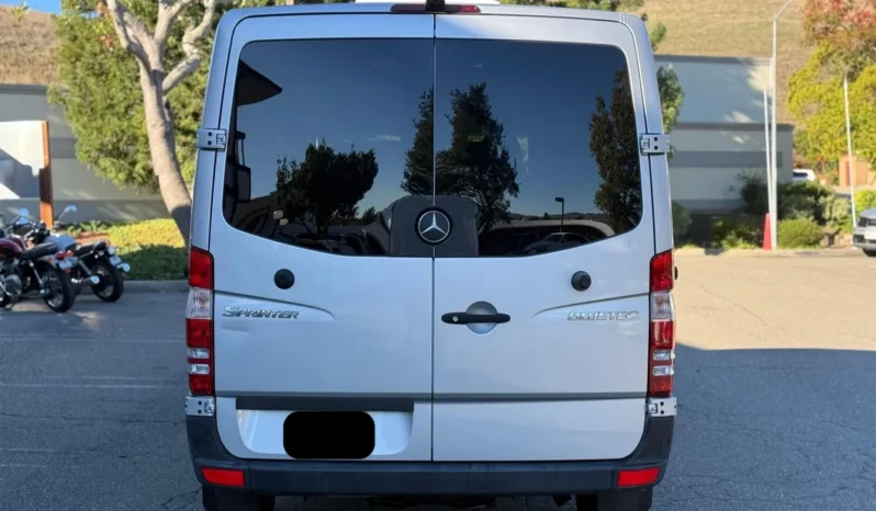 
								2013 Mercedes-Benz Sprinter 2500 full									