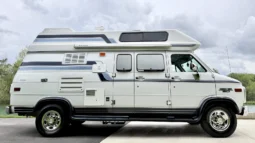 
										1995 Chevrolet G30 RV Conversion by Coachmen Vans full									