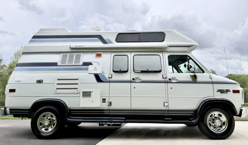 
								1995 Chevrolet G30 RV Conversion by Coachmen Vans full									
