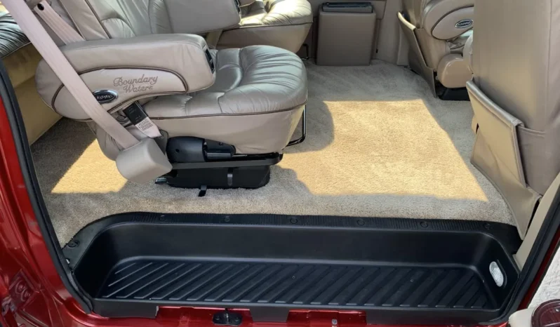 
								2001 Ford Econoline E-350 Super Duty Waldoch Conversion Van full									