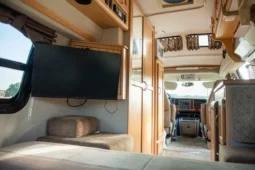 
										2006 Pleasure-Way Lexor-TS Motorhome full									