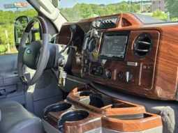 
										2013 Ford E-350 Quigley 4×4 Conversion full									
