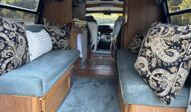 
								1996 Roadtrek 190 Versatile B3500  full									