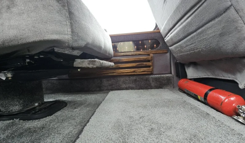 
								2001 Dodge Ram 1500 DMC Conversion Van full									