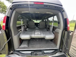 
										2004 GMC Savana 1500 Explorer Limited S Conversion Van full									