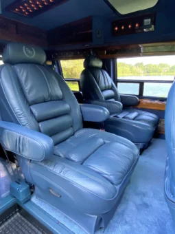 
										1995 GMC Safari AWD Conversion Van full									