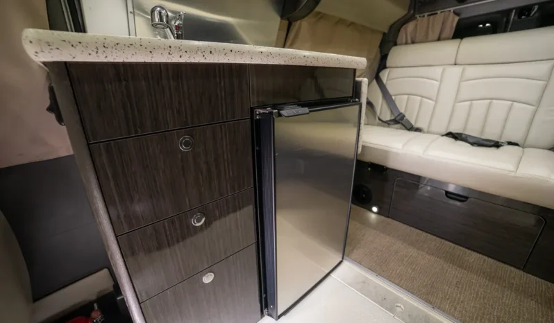 
								2010 Chevrolet Express 3500 Airstream Avenue Class B Coach full									