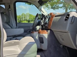 
										2013 Ford E-350 Quigley 4×4 Conversion full									