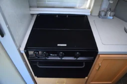
										2001 Winnebago Rialta Volkswagen EuroVan full									