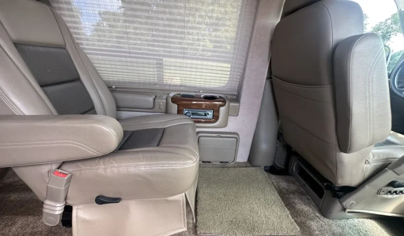 
								2002 Chevrolet Express G1500 Sherrod Conversion Van full									