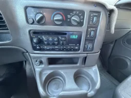 
										2003 Chevrolet Astro AWD full									