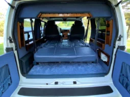 
										1995 GMC Safari AWD Conversion Van full									