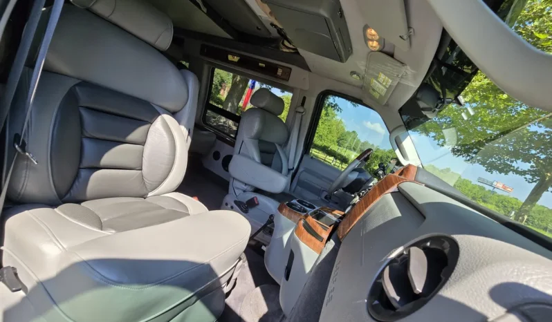 
								2013 Ford E-350 Quigley 4×4 Conversion full									