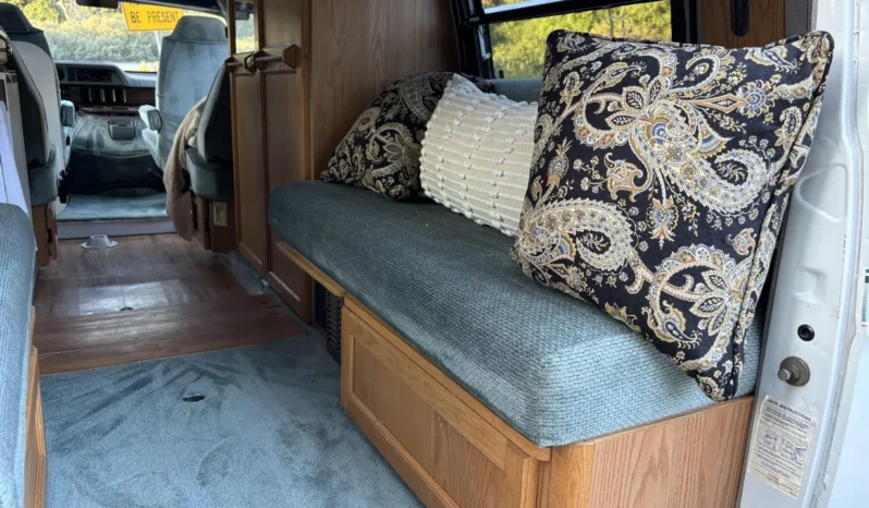 
								1996 Roadtrek 190 Versatile B3500  full									