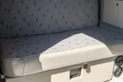 
										1997 Volkswagen EuroVan Winnebago Industries Camper full									