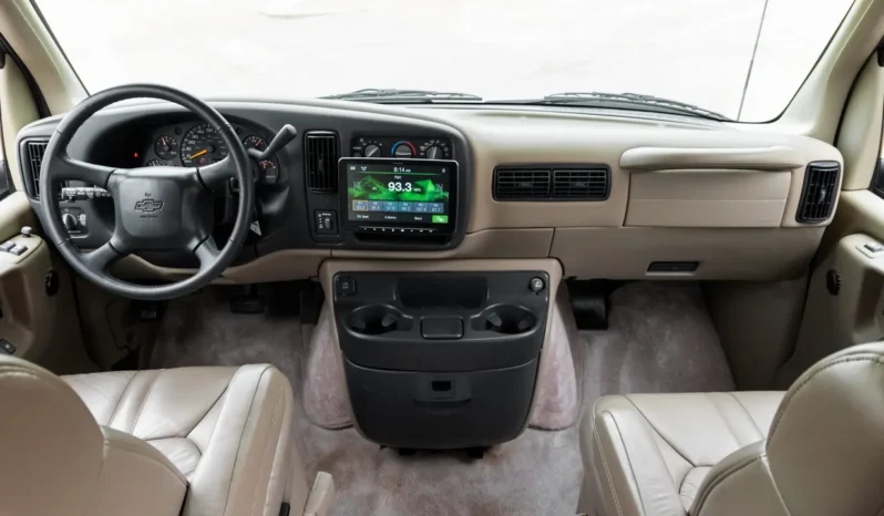 
								1998 Chevrolet Express Rocky Ridge Conversion Van full									