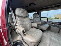 
										2001 Ford Econoline E-350 Super Duty Waldoch Conversion Van full									