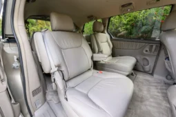 
										2004 Toyota Sienna XLE full									