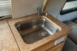 
										2006 Pleasure-Way Lexor-TS Motorhome full									