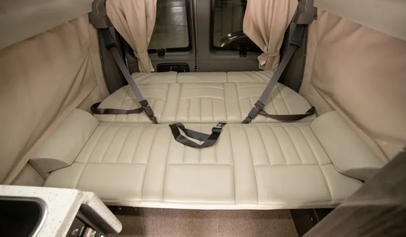 
								2010 Chevrolet Express 3500 Airstream Avenue Class B Coach full									