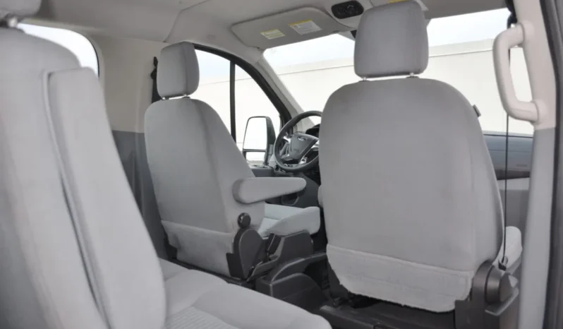 
								2016 Ford Transit 350 XLT 15-Passenger Wagon full									