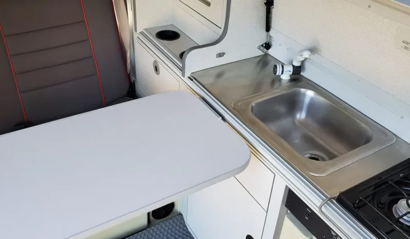 
								2002 Volkswagen Eurovan Camper full									