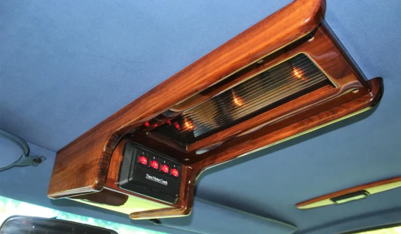 
								1995 GMC Safari AWD Conversion Van full									