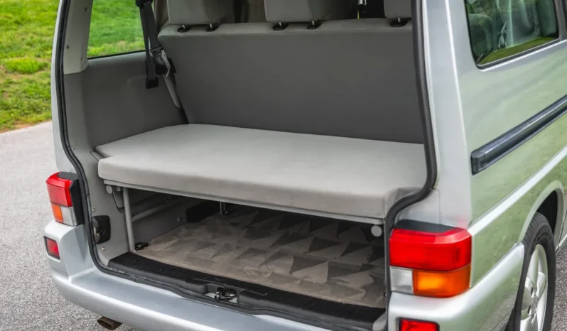 
								2003 Volkswagen EuroVan Westfalia MV Weekender Pop-Top Camper full									