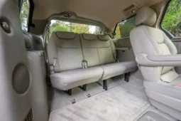 
										2004 Toyota Sienna XLE full									