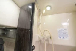
										2010 Chevrolet Express 3500 Airstream Avenue Class B Coach full									