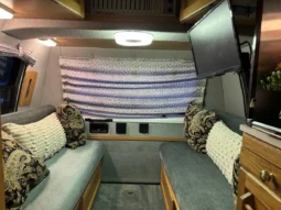 
										1996 Roadtrek 190 Versatile B3500  full									