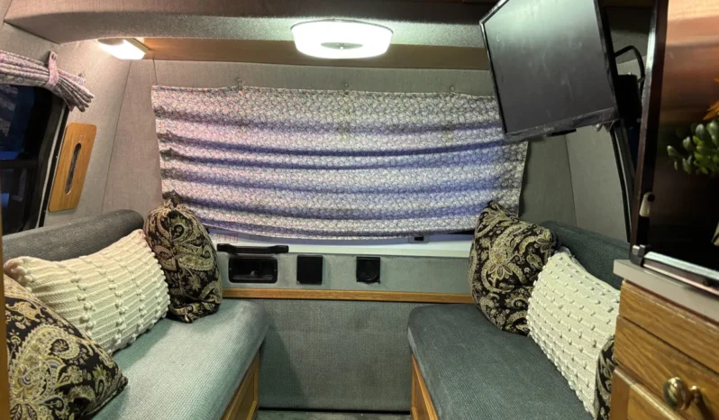 
								1996 Roadtrek 190 Versatile B3500  full									