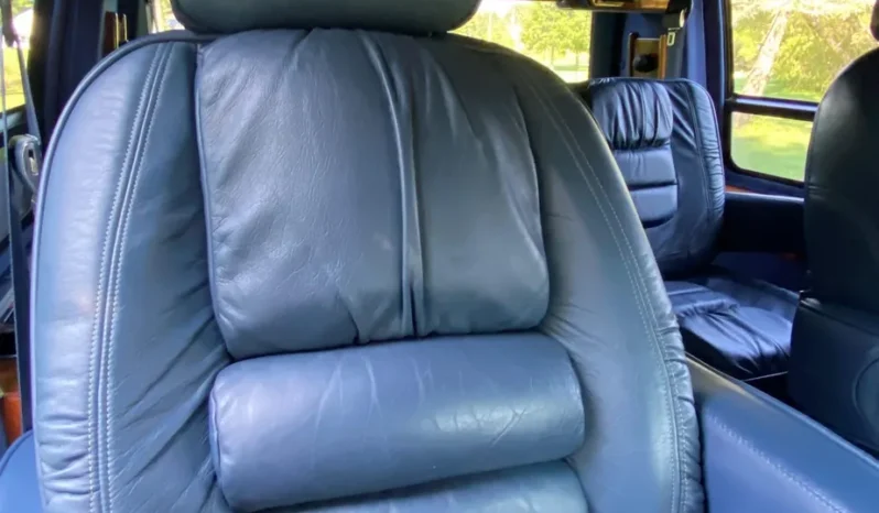 
								1995 GMC Safari AWD Conversion Van full									