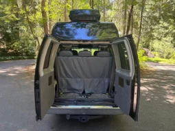 
										2007 Ford E-250 Super Duty Luxury Conversion Van full									