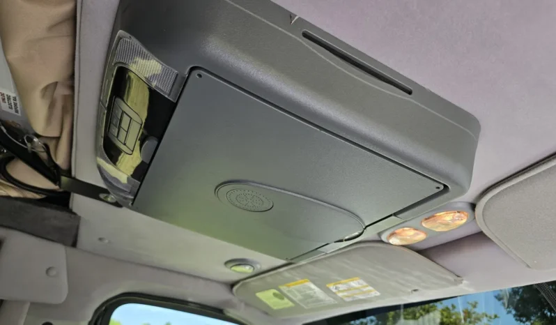 
								2013 Ford E-350 Quigley 4×4 Conversion full									