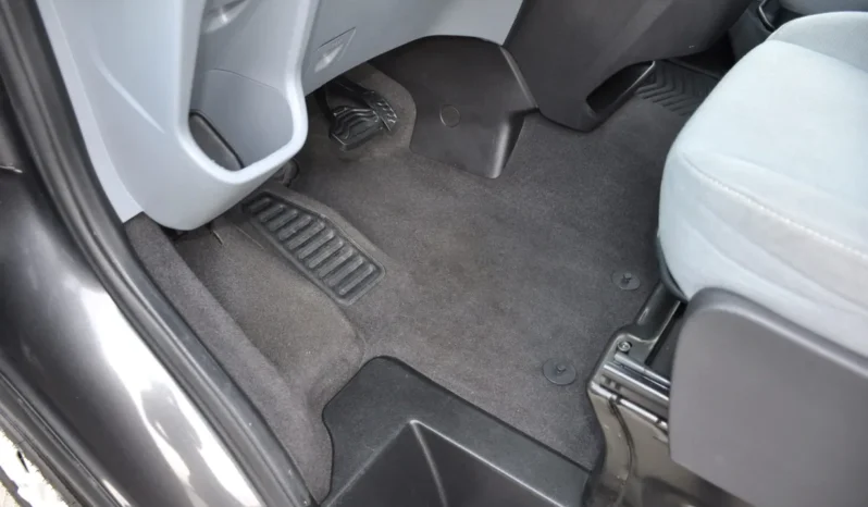 
								2016 Ford Transit 350 XLT 15-Passenger Wagon full									