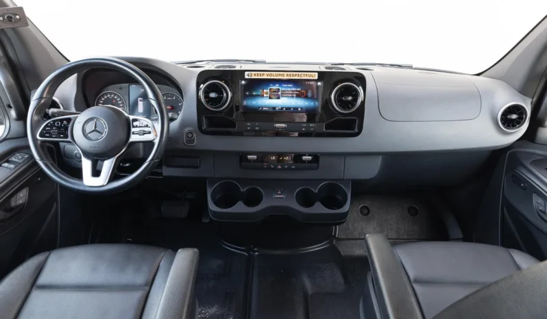 
								2021 Mercedes-Benz Sprinter 4500 Mobile Kitchen full									