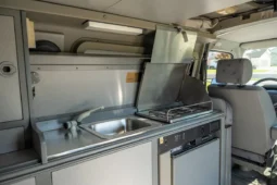 
										1997 Volkswagen EuroVan Winnebago Industries Camper full									