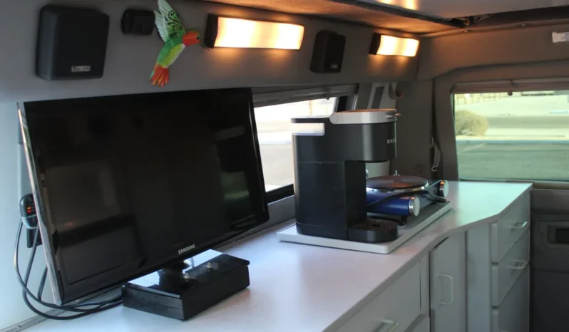 
								1998 Ford Econoline E-250 Sportsmobile Camper full									