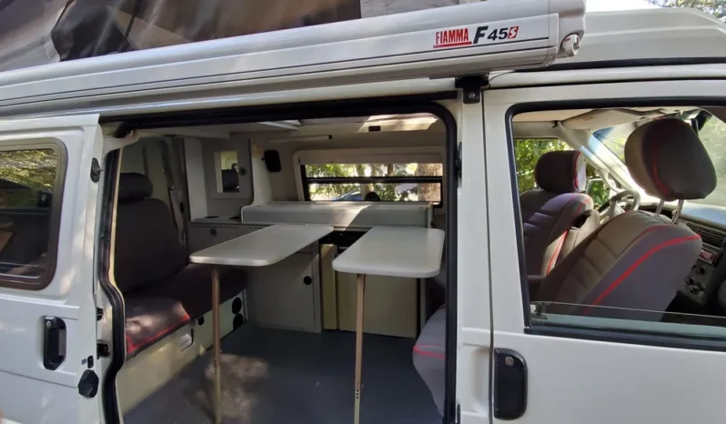 
								2002 Volkswagen Eurovan Camper full									