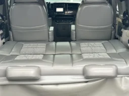
										2006 Chevrolet Express Southern Comfort Conversion Van full									