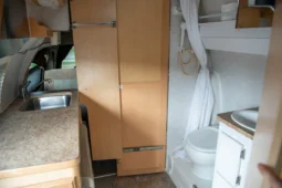 
										2006 Pleasure-Way Lexor-TS Motorhome full									