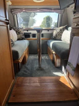 
										1996 Roadtrek 190 Versatile B3500  full									