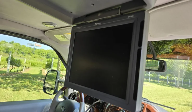 
								2013 Ford E-350 Quigley 4×4 Conversion full									