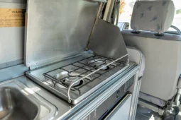 
										1997 Volkswagen EuroVan Winnebago Industries Camper full									