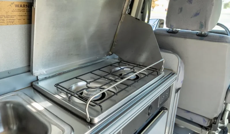 
								1997 Volkswagen EuroVan Winnebago Industries Camper full									