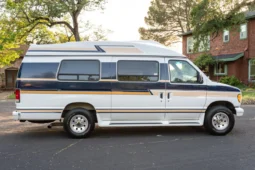 
										1998 Ford Econoline E-350 Power Stroke Conversion Van full									
